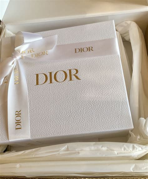 dior package.